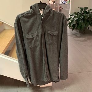 NWT Men’s Ambig shirt